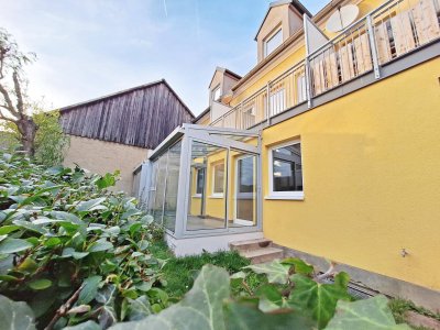 Maisonettewohnung mit 5 Zimmern, Wintergarten und Balkon!