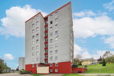 Sofort wohlfühlen: 3-Zi.-Hochparterrewohnung mit Balkon in Innenstadtlage