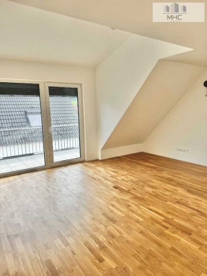 Neubau -Traumhafte 4,5 Zimmer Maisonette-Wohnung mit großer Terrasse & gehobener Innenausstattung