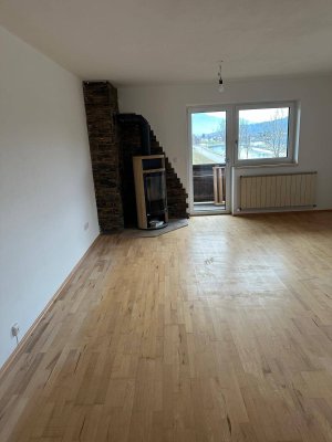 Freundliche 3-Zimmer-Wohnung mit Balkon in Kirchbichl