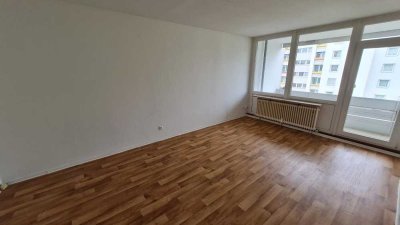 Große 2-Zimmer-Wohnung in Bremen Gröpelingen