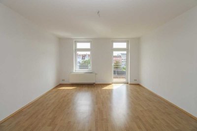 Bezugsfreie  2-Zimmerwohnung mit EBK und Balkon