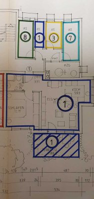 Vollständig renovierte 2 Zimmer Wohnung mit großer Terrasse und EBK in toller Lage