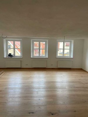 Modernisierte 1,5-Raum-Wohnung mit Einbauküche in Kaufbeuren