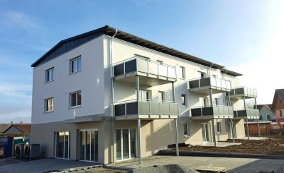 Neubau/Erstbezug - Attraktive 2-Zimmer-Wohnung in Eslarn mit Terrasse und eigenem Gartenanteil