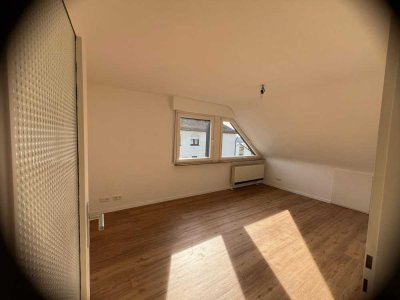 Schöne, geräumige 2-Zimmer-Wohnung in Steinenbronn ab Sofort