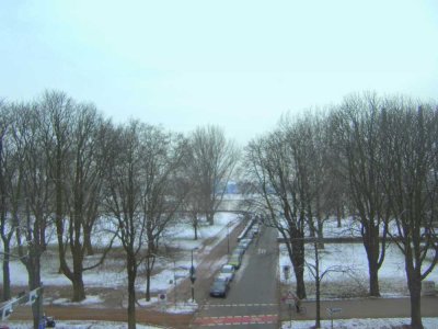 Düsseldorf-Golzheim: TRAUMWOHNUNG MIT BLICK ÜBER DEN RHEIN BIS HIN ZUR ALTSTADT.