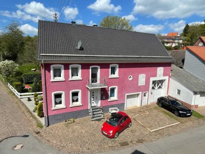 Provisionsfrei!! Charmantes Haus mit zwei modernen Wohneinheiten