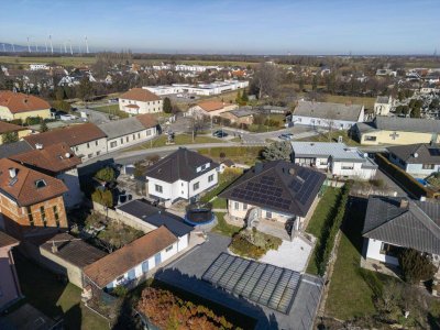 ++ 2 Einfamilienhäuser + 2 x Pool + Photovoltaik 21KWp + Wärmepumpe, Whirlpool und vieles mehr... ++