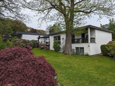 **Ihr neues Zuhause! - Einfamilienhaus mit Einliegerwohnung in ruhiger Lage**