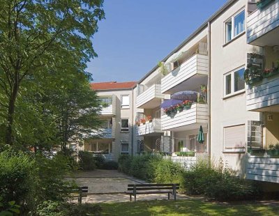 Schöne 2-Raum Wohnung mit WBS und Balkon ab sofort zu vermieten