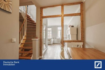 Charmante Maisonette-Wohnung mit Dachterrasse im historischen Ortskern direkt am Fleth!