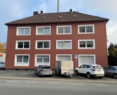 Schöne renovierte 3-Zimmer- Wohnung mit Balkon zu vermieten