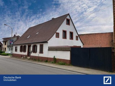 Einfamilienhaus mit Scheune ++  Zwangsversteigerung ++ für Käufer provisionsfrei!!!