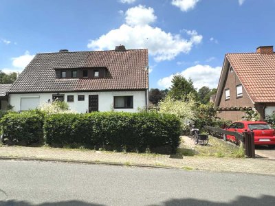 PURNHAGEN-IMMOBILIEN -  Sanierungsbedürftige Doppelhaushälfte in gesuchter Wohnlage von Schönebeck