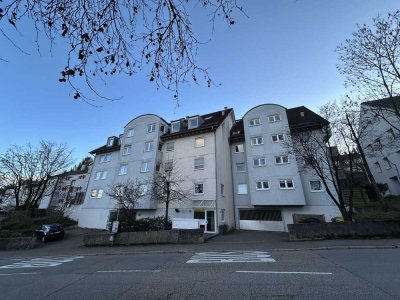 Schöne Maisonette Wohnung mit großer Terrasse