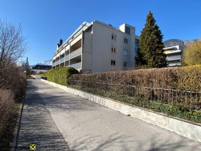 Moderne 3-Zimmer-Wohnung mit Südterrasse und Tiefgaragenabstellplatz in zentraler Topaussichtslage