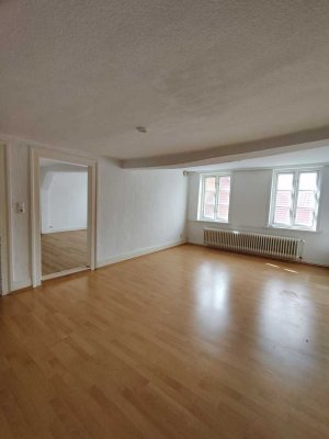 3-Zimmer Wohnung im Altbaucharm im Herzen von Wolfenbüttel