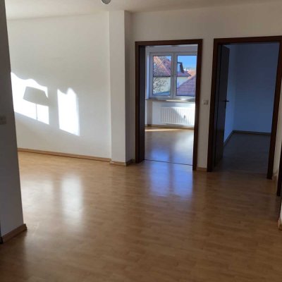 Schöne, ruhige 3,5-Zimmer-Wohnung mit Balkon in Laufamholz