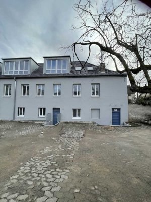 Dachgeschosswohnung in umgebauter Fabrik in Bessungen