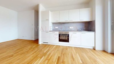 VALENTINA - Schönhof-Viertel | Gut geschnittene 2-Zimmerwohnung mit EBK, Balkon und Skylineblick