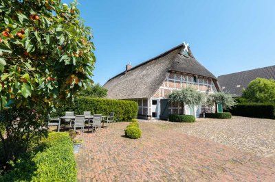 Traumhaftes Bauernhaus im Alten-Land! Zwei Exklusive Wohneinheiten mit einzigartigem Flair