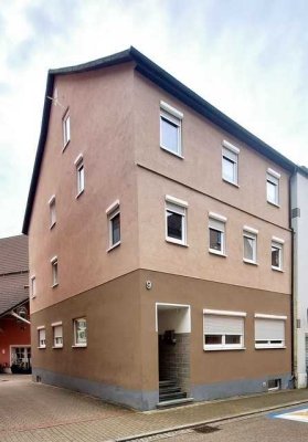 Attraktives Mehrfamilienhaus in zentraler Stadtlage – ideale Investitionsmöglichkeit!