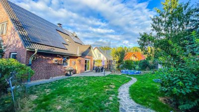 TOLLE LAGE, SCHÖNE RAUMAUFTEILUNG, PV-ANLAGE