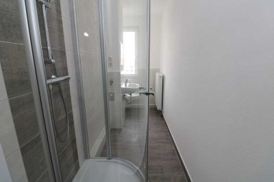 3...2...1...meins...neu sanierte 2-RW mit Dusche & Balkon!!!