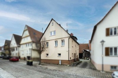 Einfamilienhaus mit Scheune und großzügigem Hof