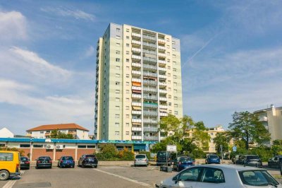 Großzügige 2-Zimmerwohnung mit Balkon und Blick über Neustadt!