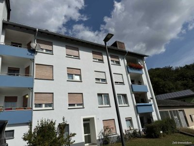 Renovierte 3-ZKB-Wohnung mit Balkon in ruhiger und grüner Wohnlage