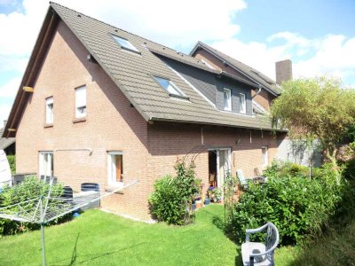 Schöne Wohnung mit Küche, Terrasse, Garten in Rinteln-Hohenrode mit Blick auf Baggersee