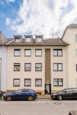 Lichtdurchflutete Etagenwohnung mit Loggia und Garage in Essen -Altendorf!