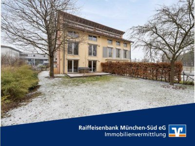 Außergewöhnliches Haus mit sehr großem Grundstück