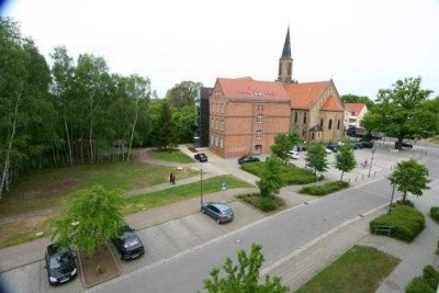 Zentral und ruhig: 3-Raum-Wohnung am Marktplatz