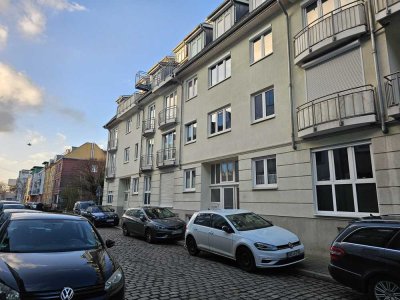 3-Zimmer-Wohnung mit TG und Einbauküche in Weserufernähe