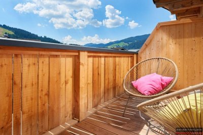 Ferienwohnung im modernen-alpinen Stil mit traumhaftem Bergblick