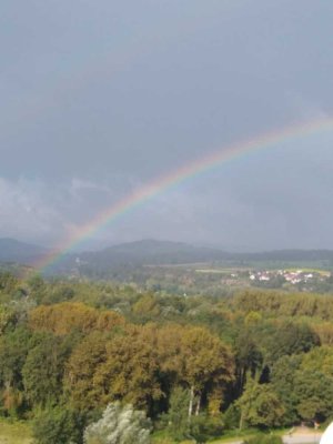 Ansprechende 4-Raum-DG-Wohnung mit EBK und Balkon in Söhrewald