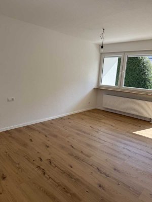 Nähe Hochschule - Erstbezug nach Sanierung - Freundlichen 1-Zimmer-Whg mit EBK, Balkon und Stellpltz