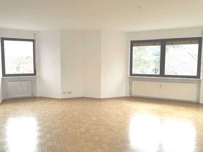 Helle, gepflegte 3-Zimmer-Wohnung mit Balkon im begehrten Offenbach-Rumpenheim