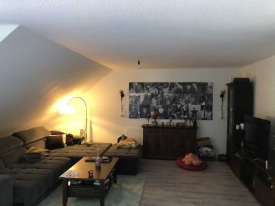 Renovierte 2-Zimmer-Wohnung mit Balkon und EBK in Porta Westfalica