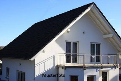 +++ Einfamilienhaus mit Garage +++