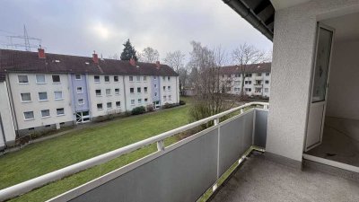 Charmante, teilsanierte 3,5-Zimmer-Wohnung mit Balkon – Ihr neues Zuhause wartet