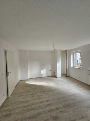 Frisch modernisierte 2 - Zimmer Erdgeschosswohnung in Herne-Wanne