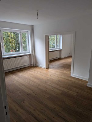 neu renovierte 3-Zimmer Wohnung in Hamburg-Harvestehude - Ref1000433Hoch18OG1MI