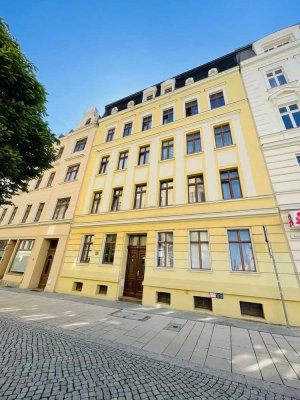 Super besondere & schöne 3-Raum-Maisonettewohnung in zentraler Lage mit zwei Tageslicht-Bädern!