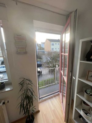 1-Zimmer-Appartement mit Balkon Nähe Uni und Forschungszentren