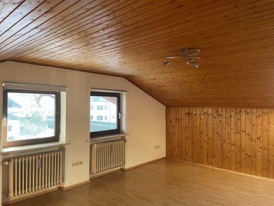 Ansprechende 2-Zimmer-Wohnung mit Einbauküche in Bad