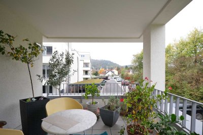 Stilvolle 3-Zimmer-Wohnung mit gehobener Innenausstattung mit Balkon und EBK in Bensheim